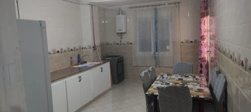 Location vacances Appartement F3 Chlef Tenes