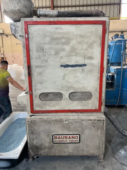 extrudeuse plastique bausano