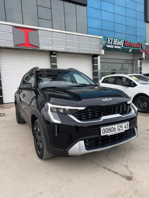 Kia Sonet  2025 Dubai