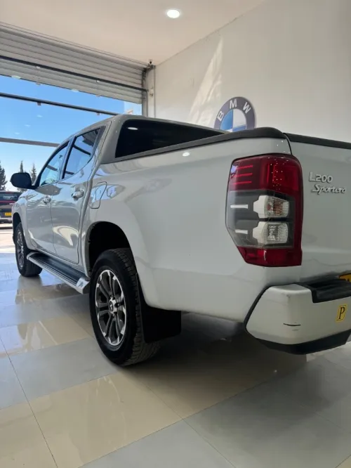 Mitsubishi L200 2023 L200
