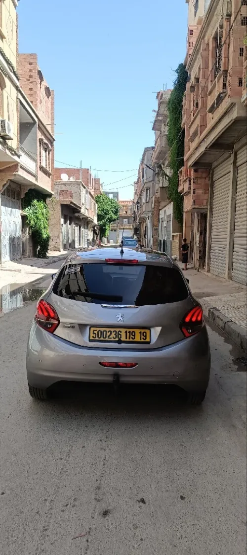 Peugeot 208 2019 Allure Facelift