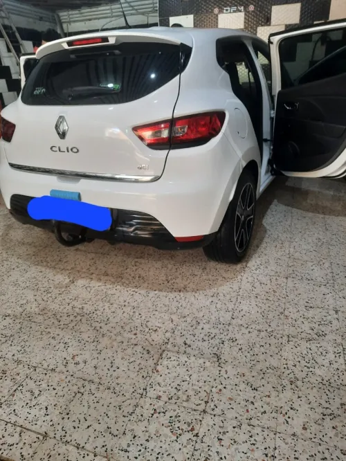 Renault Clio 4 2014 Limited
