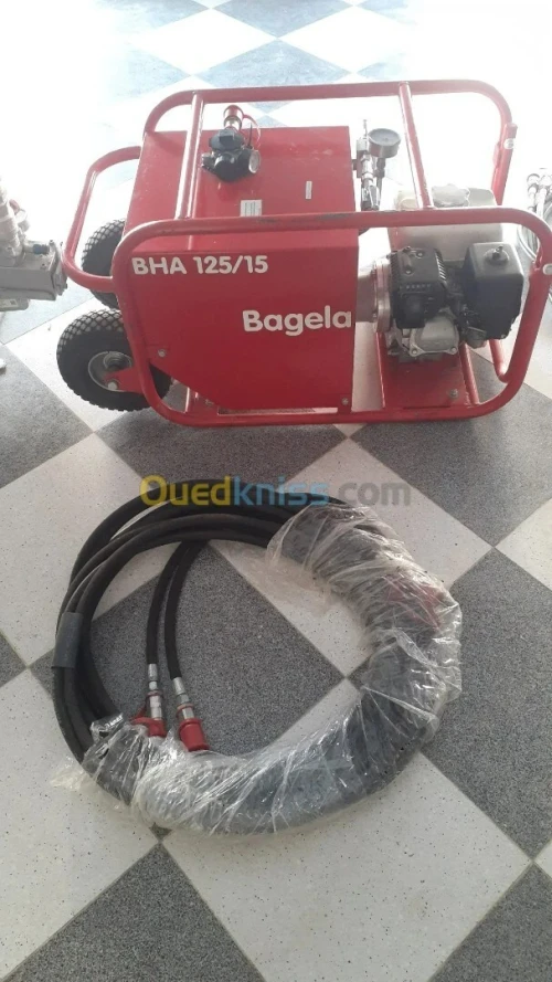 Machine soufflage câble fibre optique/électrique FREMCO