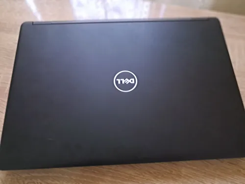 portable DELL Latitude Core i5 7Th GEN | Windows 11 Pro |14" Full HD | 08 Go RAM SSD M.2 256 Go