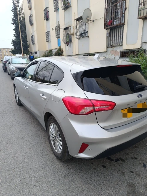 Ford Focus 5 portes 2022 Titanium