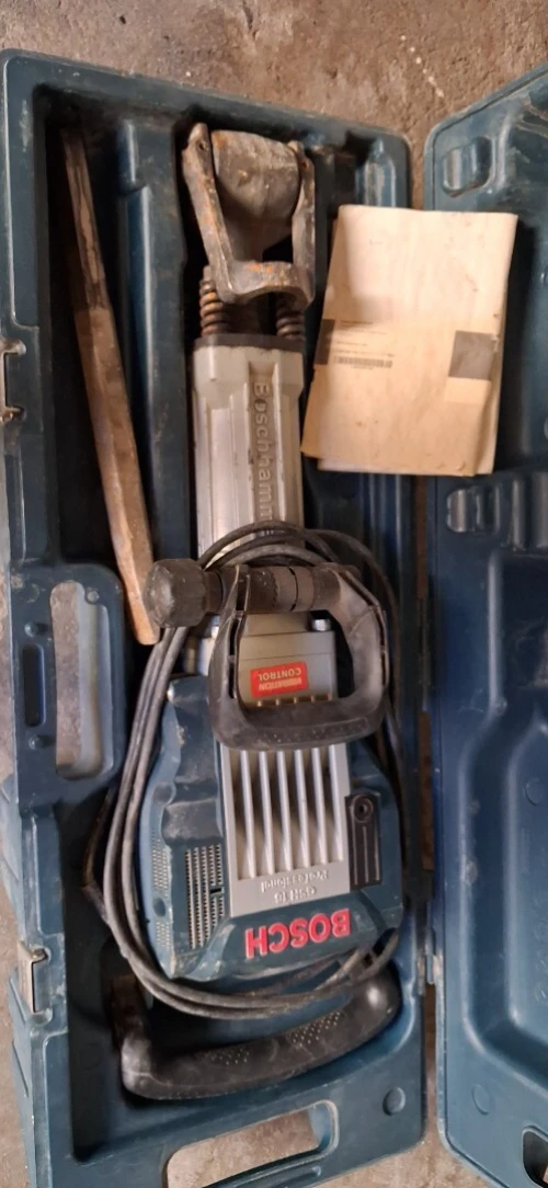Marteau piqueur bosch