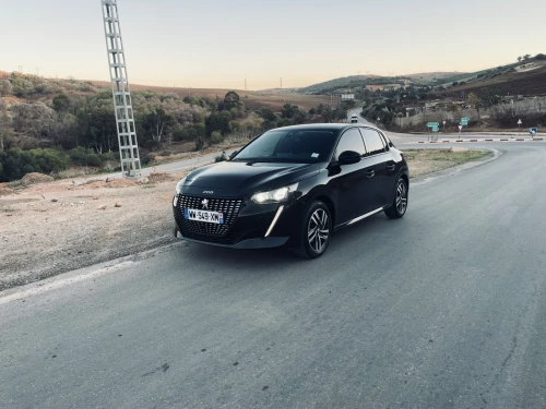 Peugeot 208 2022 Allure