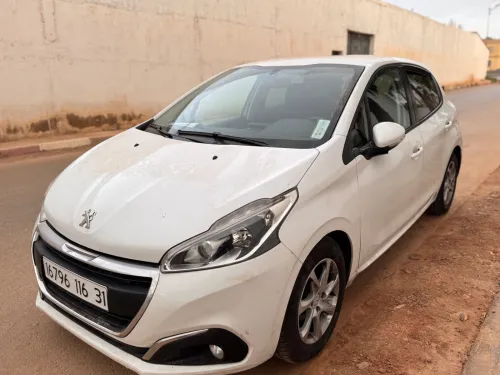 Peugeot 208 2016 Active Facelift