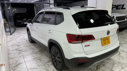 Volkswagen Taos 2022 S