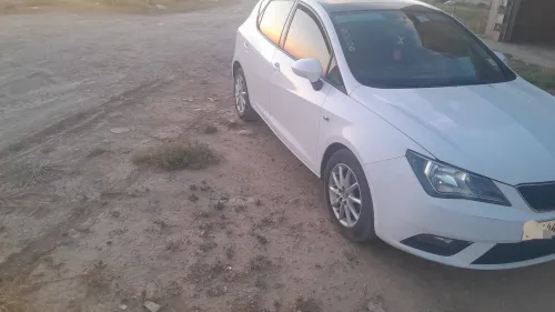 Seat Ibiza 2012 Fully +Toit ouvrant