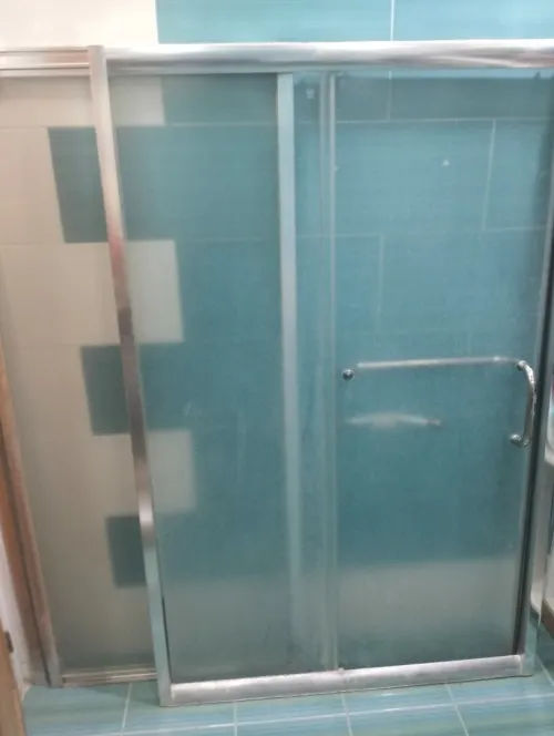 Cabine de douche 