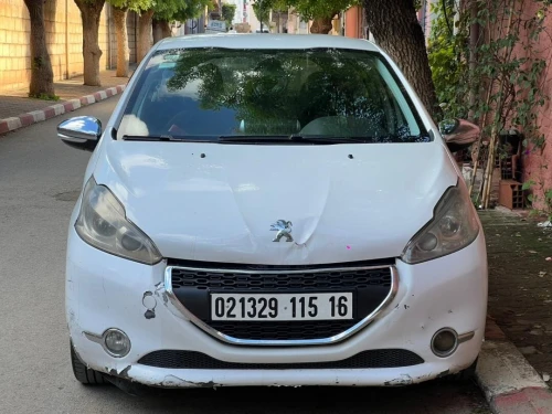 Peugeot 208 2015 208