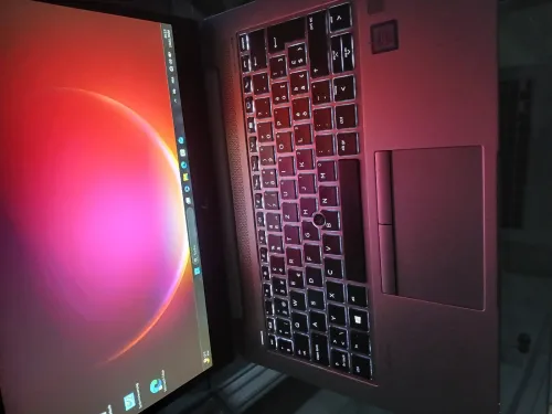 HP elitebook 830 G5 i7 8th 16go 512go