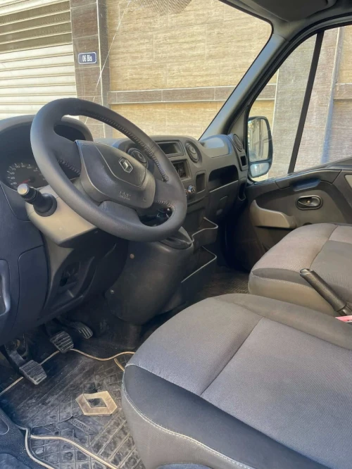 Renault Master 2012