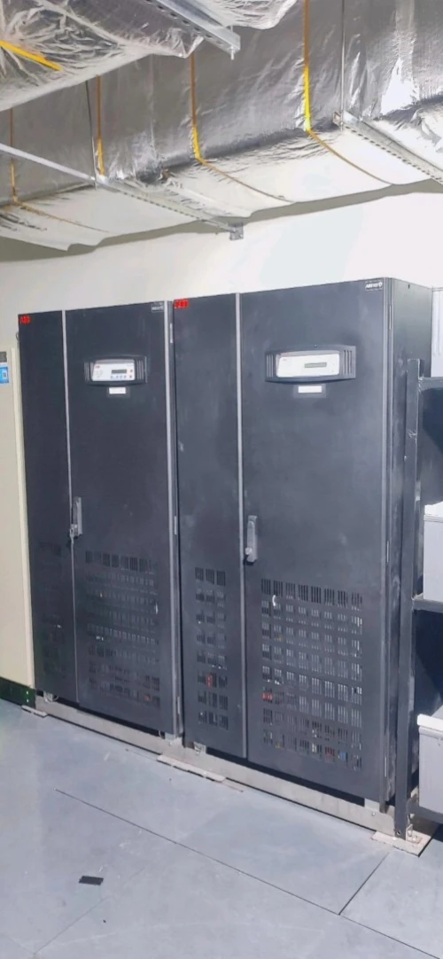  Onduleur 3:3 400 V 10KVA - 20KVA 30KVA-40 kVA-60KVA 