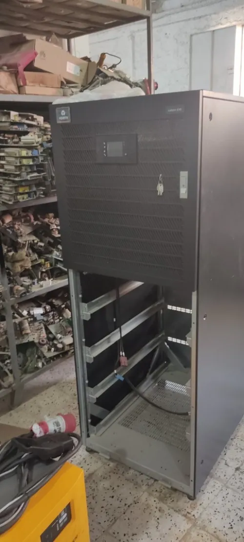 LE DÉPANNAGE ONDULEURS PAR UN PROFESSIONNEL
