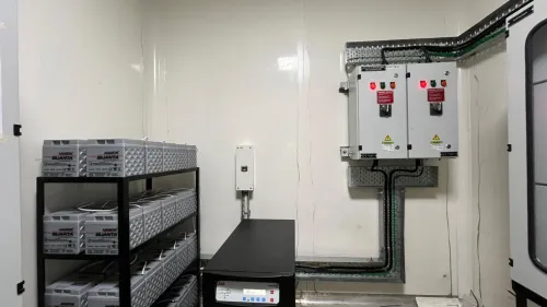 ONDULEUR  ONLINE MONOPHASE 230V