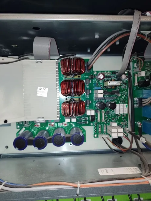 ONDULEUR  ONLINE MONOPHASE 230V