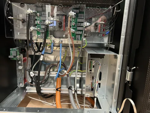  Onduleur 3:3 400 V 10KVA - 20KVA 30KVA-40 kVA-60KVA 