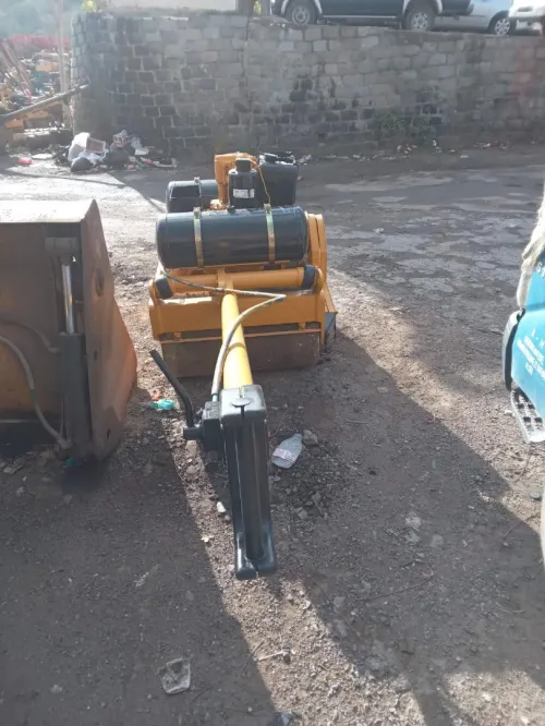 Compacteur BOMAG 75 BOMAG 75 