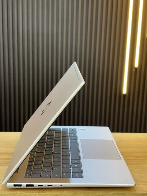 HP PROBOOk 445 G11 RYZEN5 7535U 16GB 256 SSD ECRAN 14"FHD
