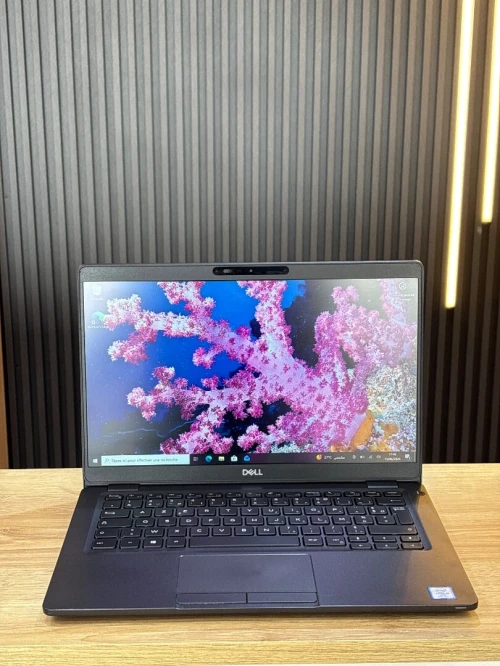 DELL LATITUDE 5300 i5-8350U 8GB 256 SSD TACTILE