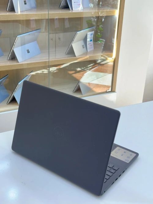 DELL INSPIRON 3505 RYZEN 5 3500U 8GB 256 SSD ECRAN 15"FHD