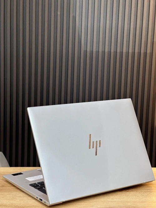 HP ELITEBOOK 840 G11 ULTRA 7 155U 32GB 1TB SSD ECRAN 14"FHD