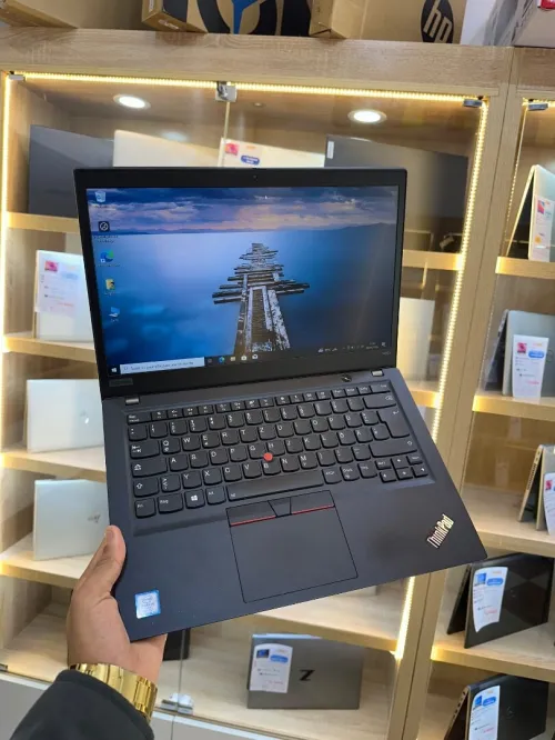 LENOVO THINKPAD T490s i5-8365U 16GB 256 SSD ECRAN 14 FHD