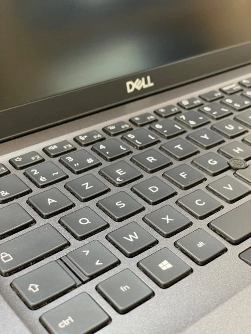 DELL LATITUDE 5400 i5-8350U 8GB 256 SSD ECRAN 14"FHD
