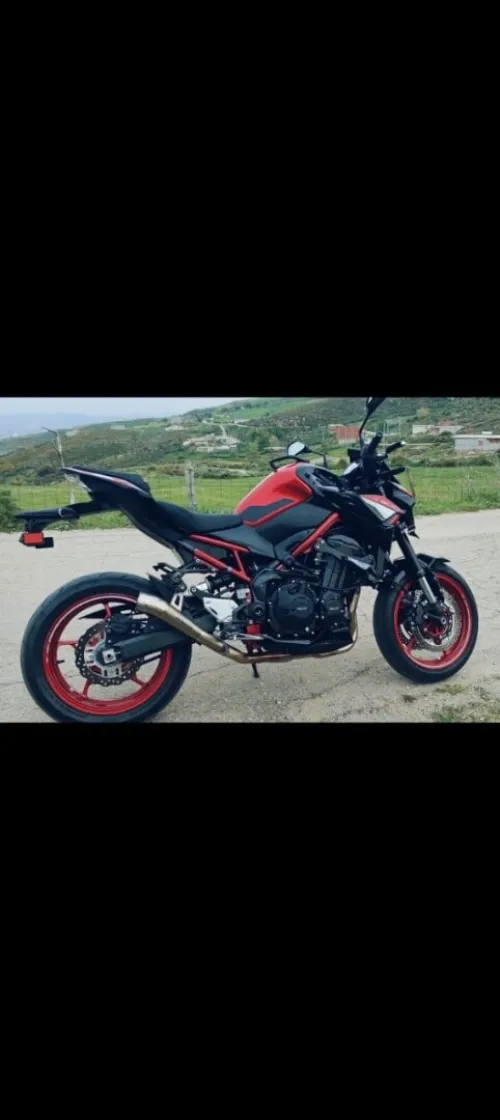 Kawazaki Z900 2024