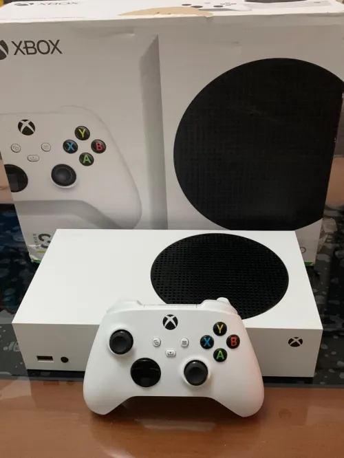 Xbox series S avec la boite 10/10