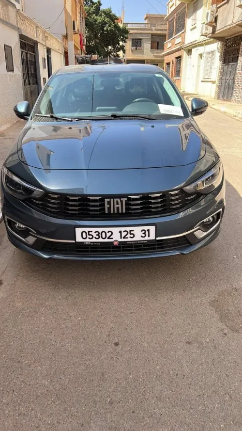 Fiat Tipo Sedan 2025 .