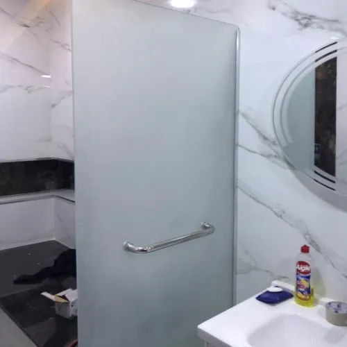 Réparation montage séparation verre trompé cabine de douche vitrine antiball balcon