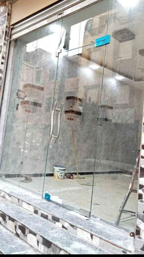 Réparation montage vetrine cabinet de douche garde-corps fenêtre..