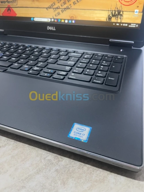 Dell Précision 7730 /I7 8750H/ DDR4 32 Gb/ SSD NVMe 512Gb/ Nvidia quadro P4200 8Go DDR5 