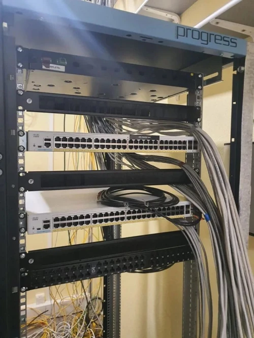 Camira de surveillance installation camera