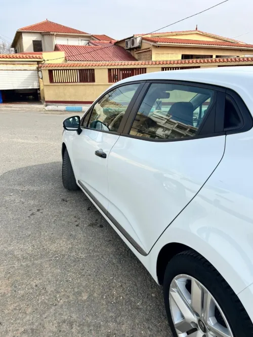 Renault clio 5 2021 zen