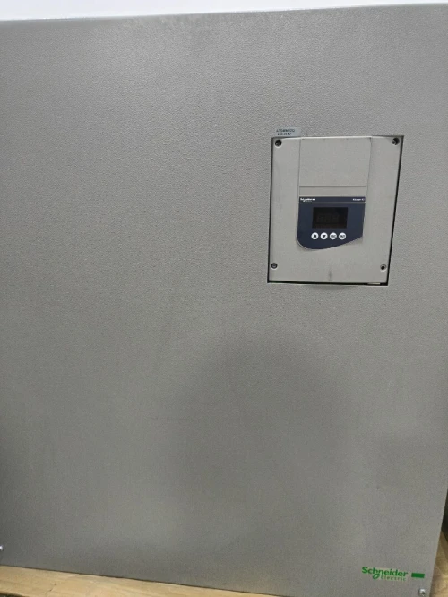 2 démarreur progressif Schneider electric ats48 630KW
