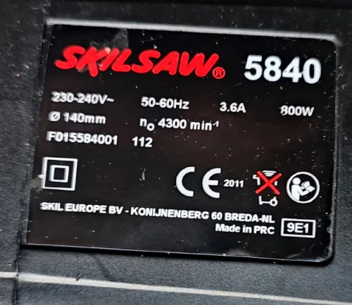 Scie cerculaire 800w