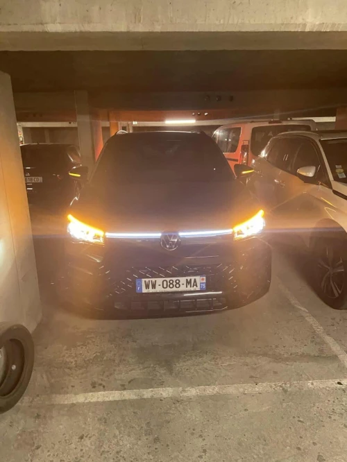 Volkswagen Tiguan 2025 Black black finition R-Line