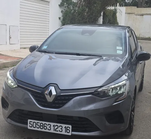 Renault Clio 5  2023 Business + boîte 6