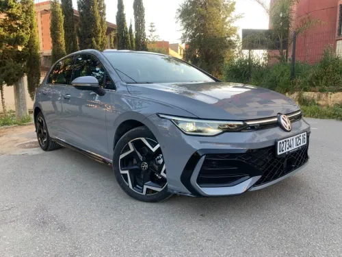 Volkswagen Golf 8 2025 R-Line