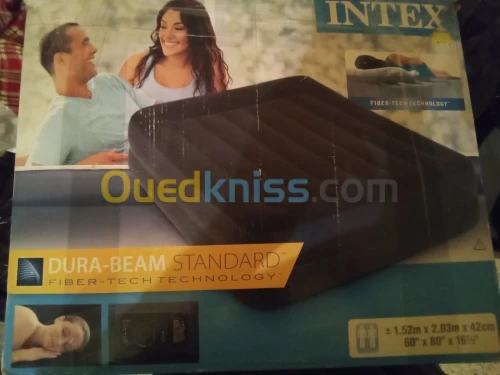 Matelas gonflable INTEX