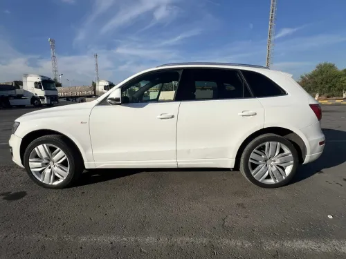 Audi Q5 2009 S Line Pack Tech