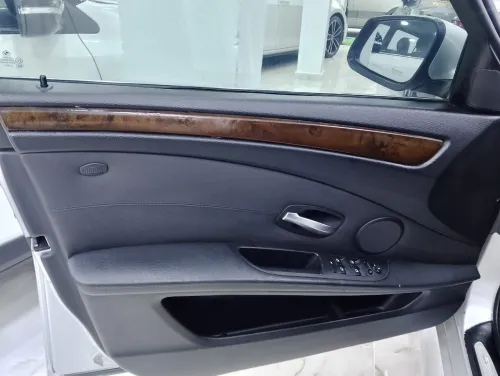 BMW Série 5 2006 E60