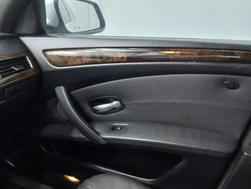 BMW Série 5 2006 E60