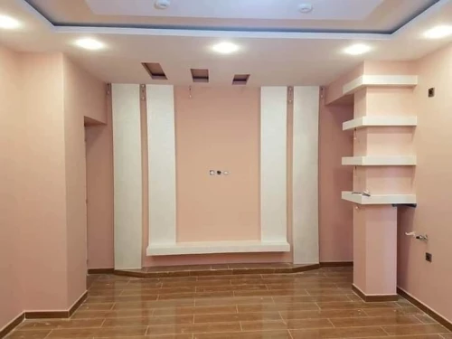 Peintre Qualifié  صباغ محترف