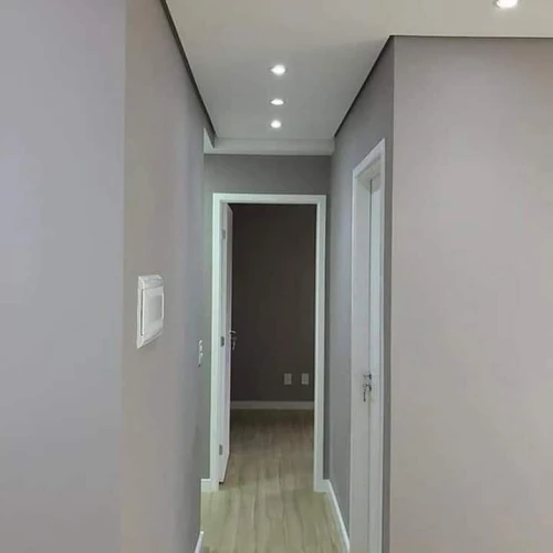 Peintre Qualifié  صباغ محترف