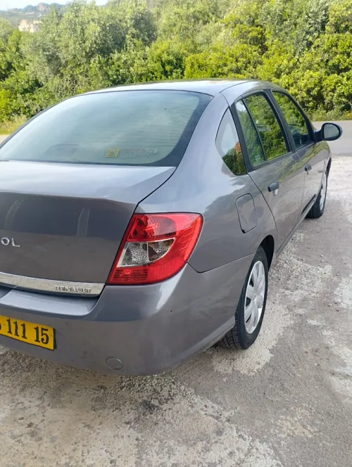 Renault Symbol 2011 